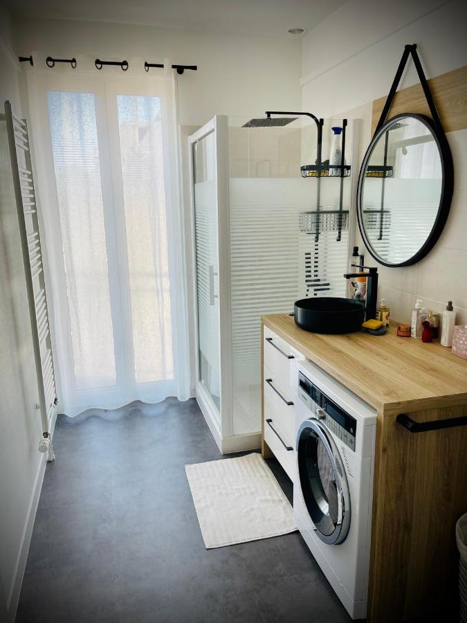 Suites Mana - Le Manaloft, Chic Et Moderne Avec Salle Privee De Fitness En Plein Centre-Ville De 勒泰勒 外观 照片