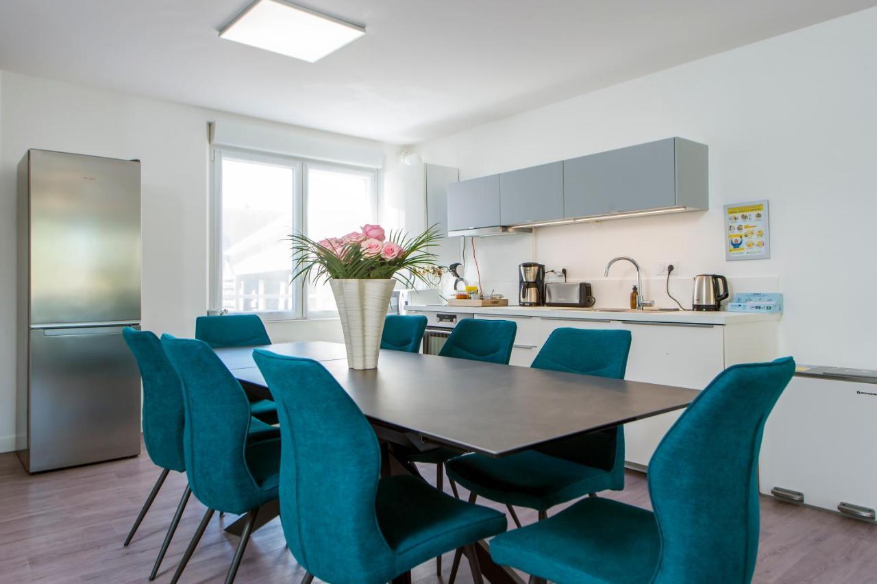 Suites Mana - Le Manaloft, Chic Et Moderne Avec Salle Privee De Fitness En Plein Centre-Ville De 勒泰勒 外观 照片